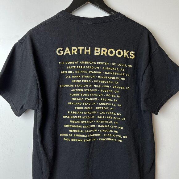 Garth Brooks Stadium Tour T Shirt Large L Adult Black Country Music Artist Solid - Picture 14 of 14